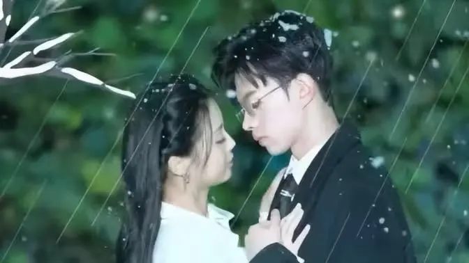 《太太别卷了，你老公是首富》：豪门恩怨下的甜宠与反转，看平凡太太如何智斗商界风云！