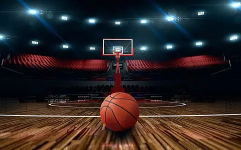 老鹰VS国王赛后复盘：这哪是NBA常规赛，分明是一场顶级职场剧般的权力较量